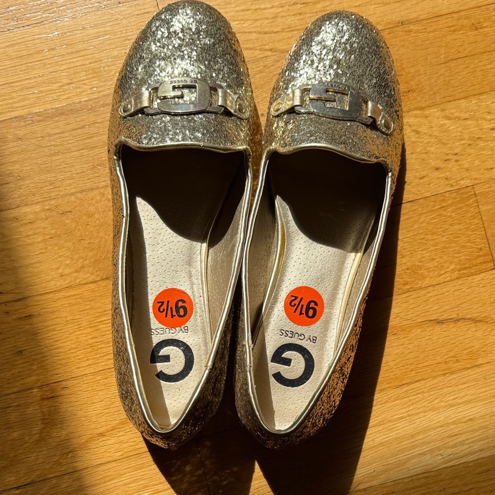 Guess Sparkling Gold Loafers